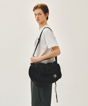 CLASSIC LOGO STRING NYLON CROSS BAG black