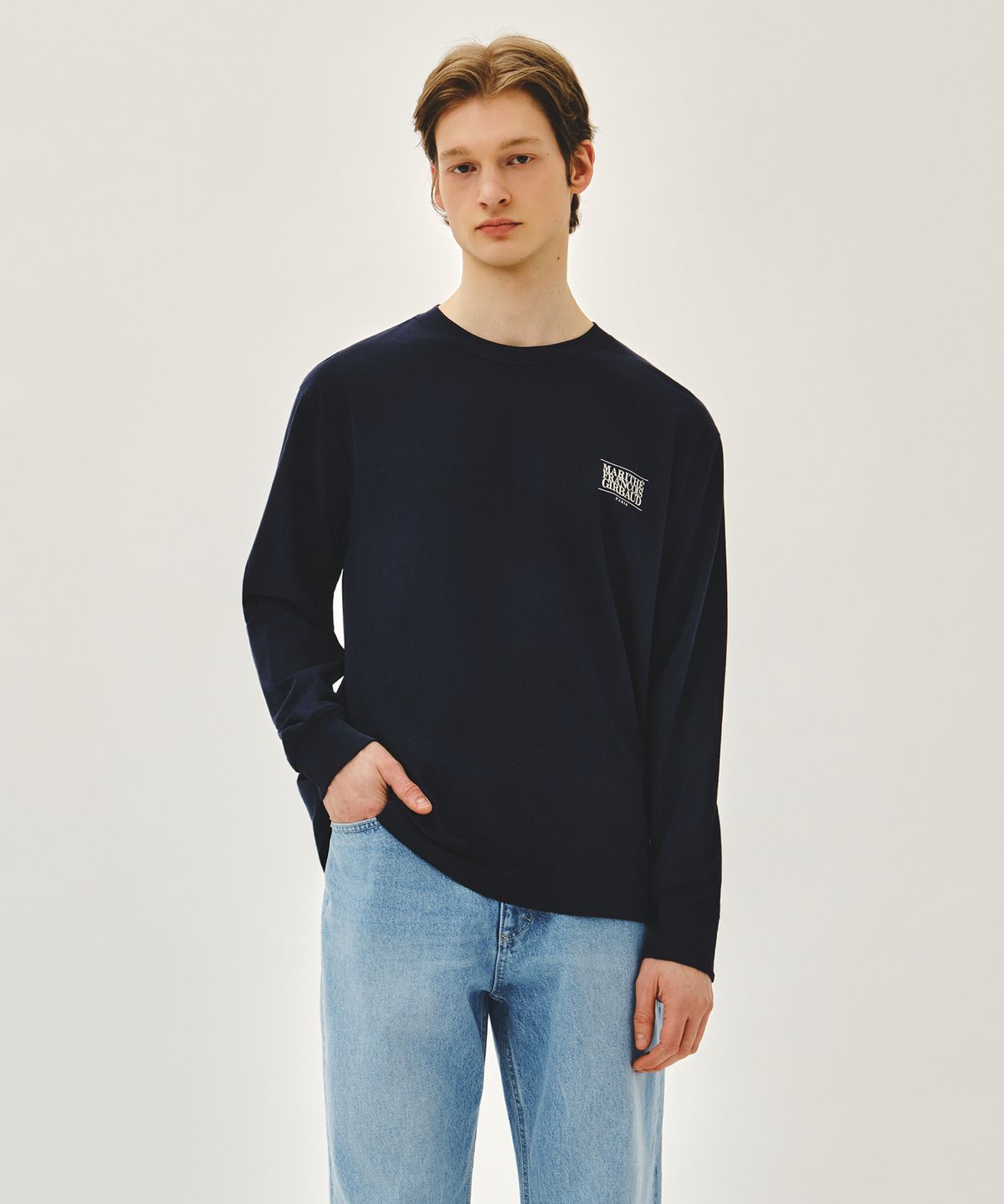 마리떼 프랑소와 저버(MARITHÉ + FRANҪOIS GIRBAUD) BACK CLASSIC LOGO LONG SLEEVE TEE navy