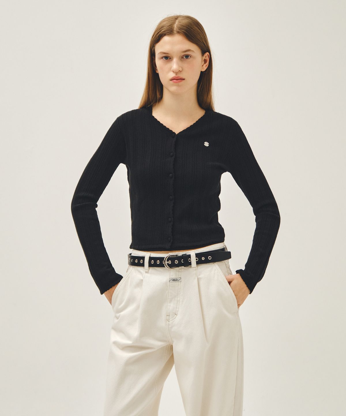 마리떼 프랑소와 저버(MARITHÉ + FRANҪOIS GIRBAUD) W V-NECK CROCHET KNIT CARDIGAN black
