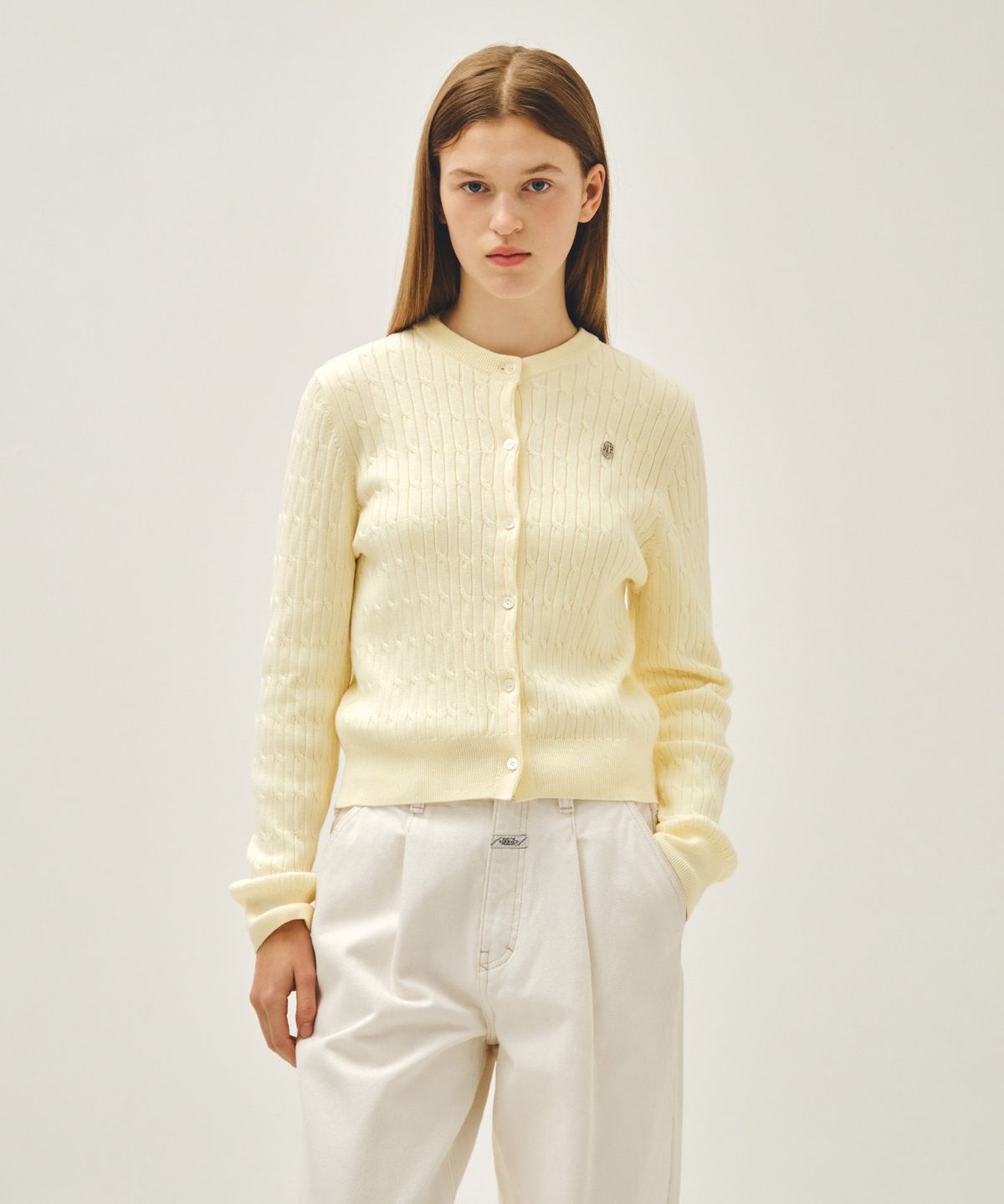 마리떼 프랑소와 저버(MARITHÉ + FRANҪOIS GIRBAUD) W CABLE KNIT CARDIGAN ivory