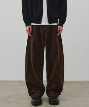 로어드 웨이스트 커브드 코튼 팬츠 [빈티지브라운]