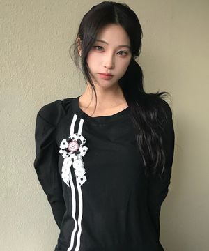 EL ROSETTE SHIRRING TEE(BLACK)