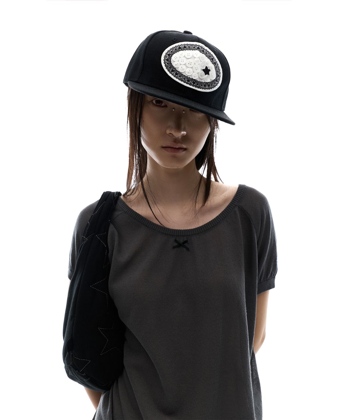 오호스(OJOS) Lace Button Snapback / Black
