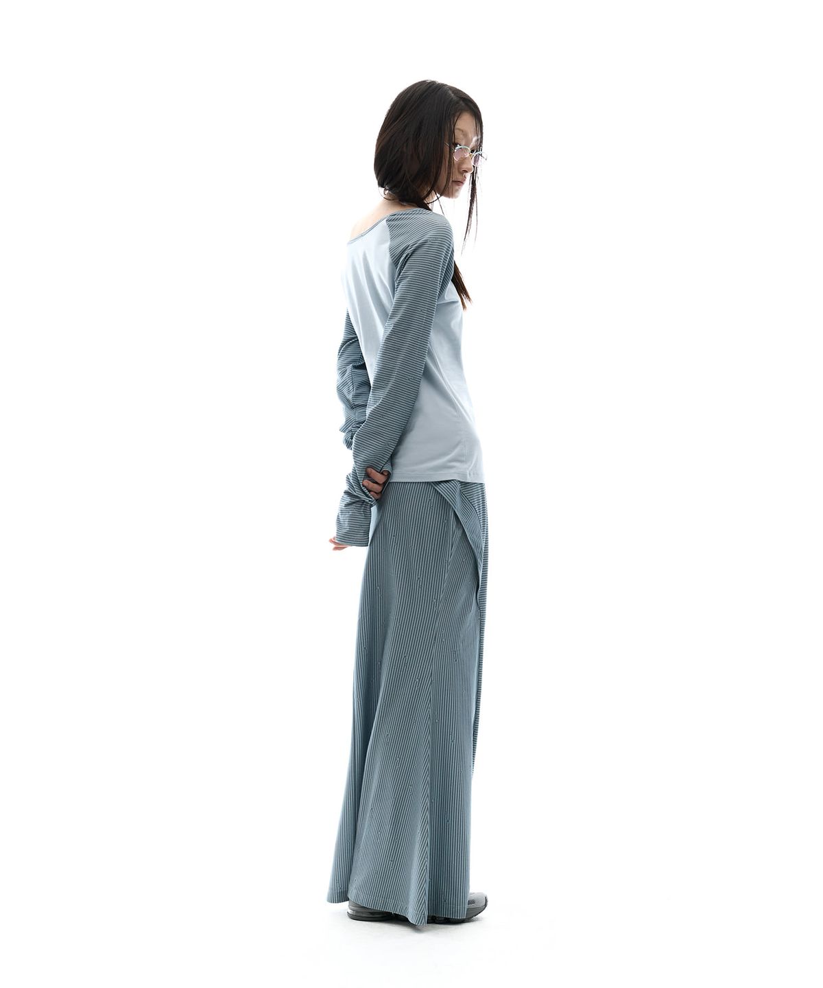 오호스(OJOS) Side Panel Mermaid Maxi Skirt / Blue Grey
