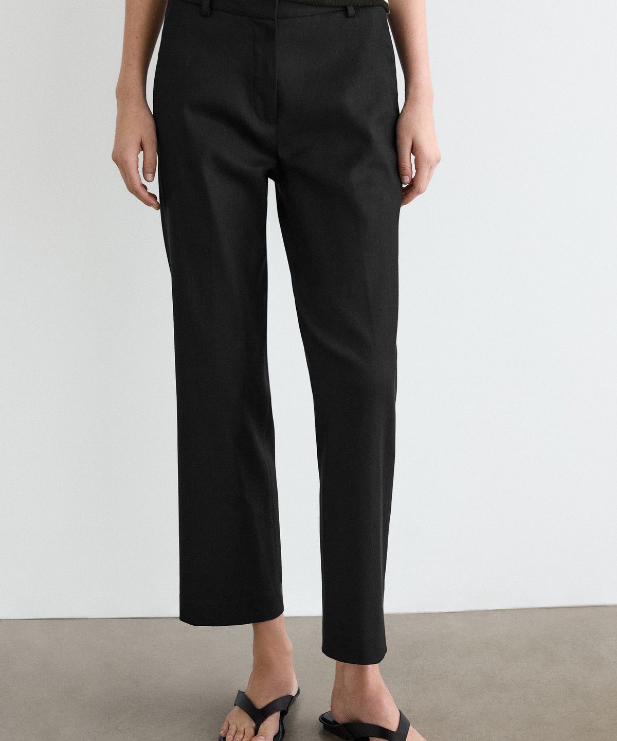 마시모두띠(MASSIMO DUTTI) 스트레이트핏 린넨 블렌드 팬츠