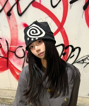 Reversible Stripe BEANIE BLACK