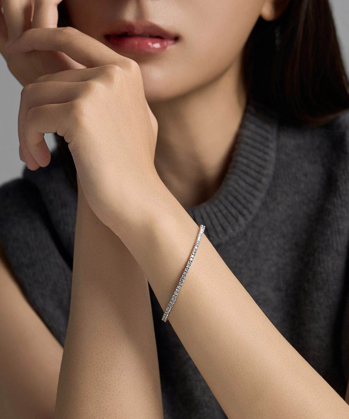 로이드(LLOYD) 화이트 타임리스 2mm 베이직 테니스 팔찌 LLBS51116S