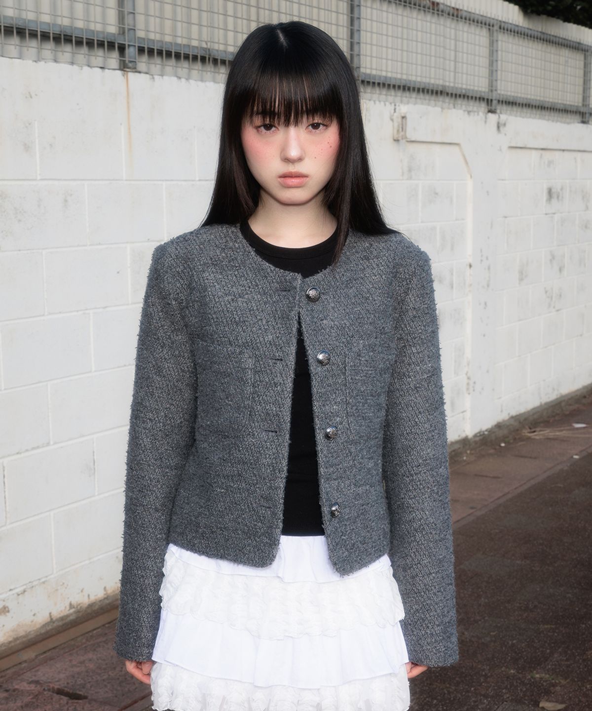 로제프란츠(ROSEFRANTZ) Classic Button Crop Tweed Jacket [Charcoal]