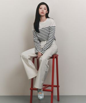 [고윤정 착장] W CROSS BANDING RIBBON FLAT SHOES light blue