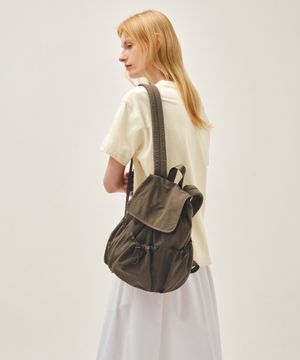 CLASSIC LOGO STOPPER POCKET BACKPACK brown
