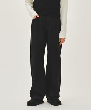M CURVED CHINO PANTS black