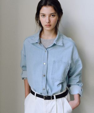 Snap washed denim shirt