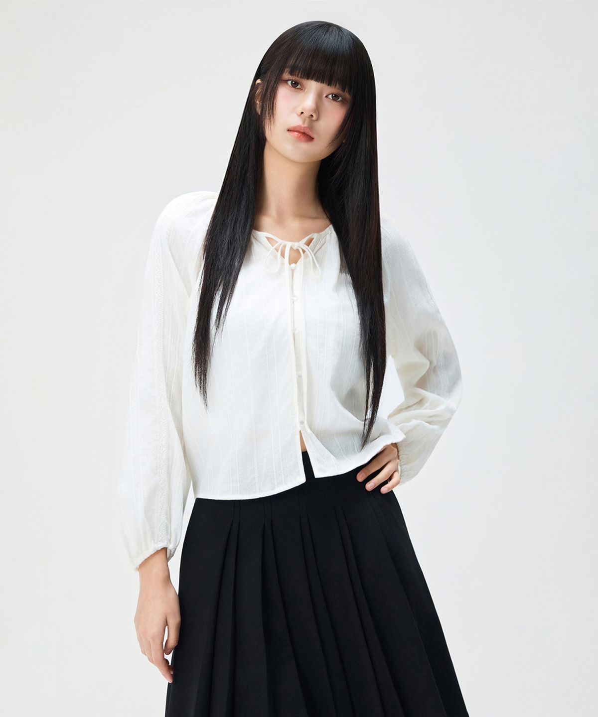 미쏘(MIXXO) 아우터형 블라우스_MIWBLG321G