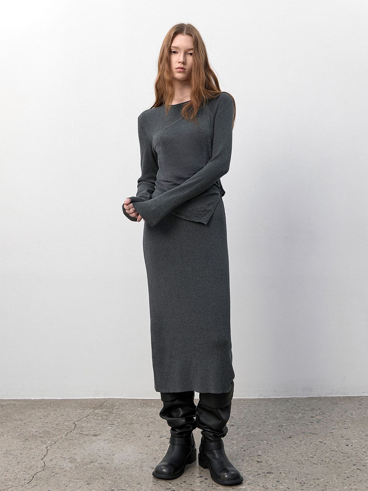 아틀리에 나인(ATELIER NAIN) SHIRRING HALTER BUSTIER KNIT DRESS (OP-6319)