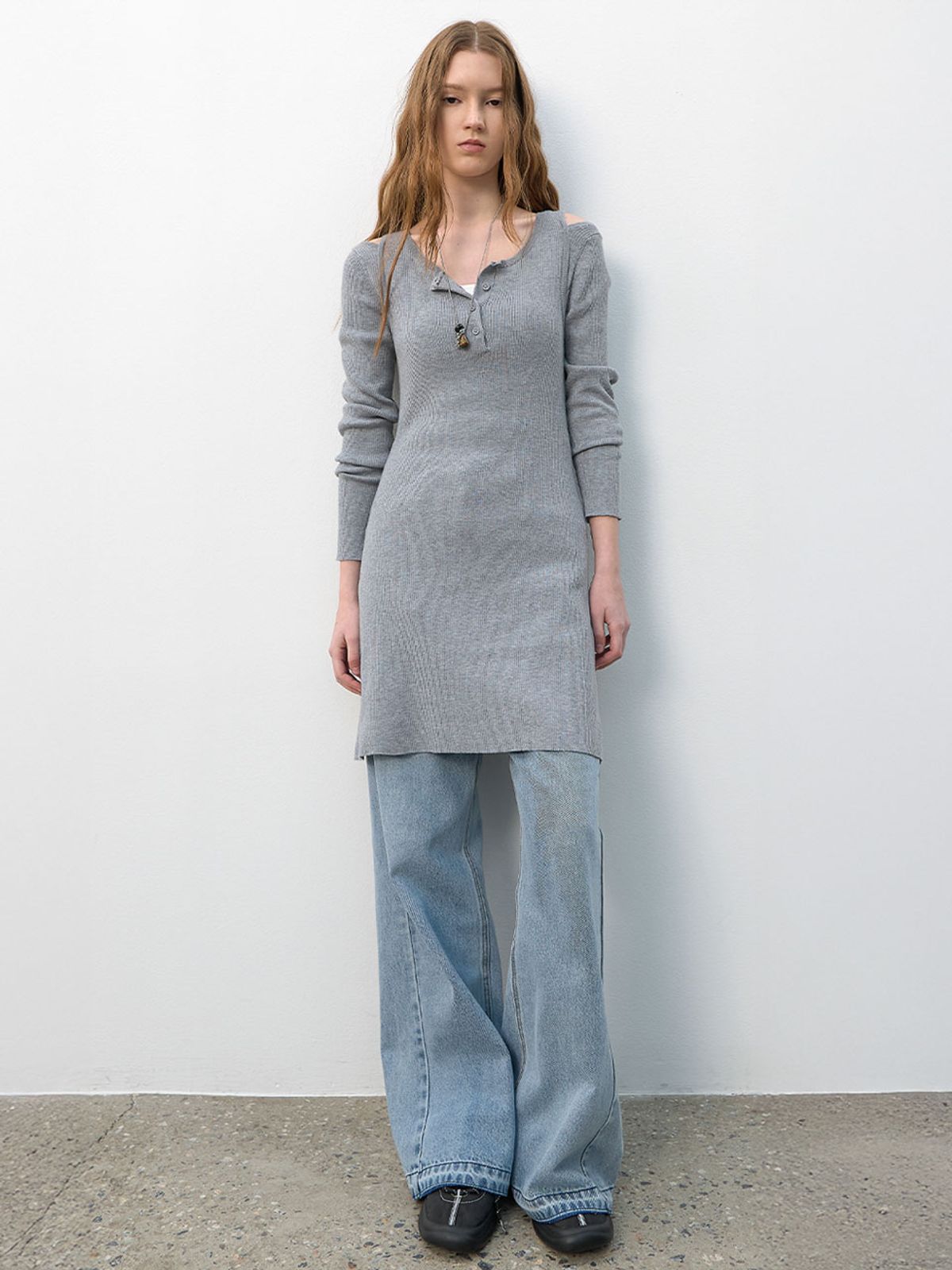 아틀리에 나인(ATELIER NAIN) SHOULDER CUTOUT KNIT DRESS (OP-6313)