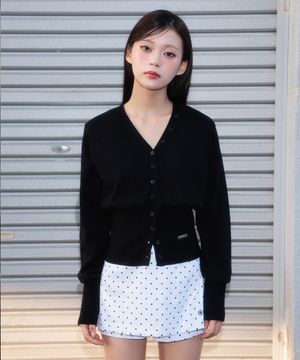 V-Neck Classic Button Cardigan [Black]