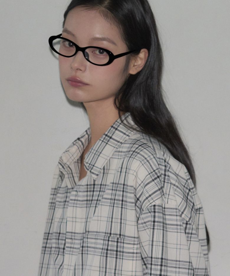 오벌 블랙