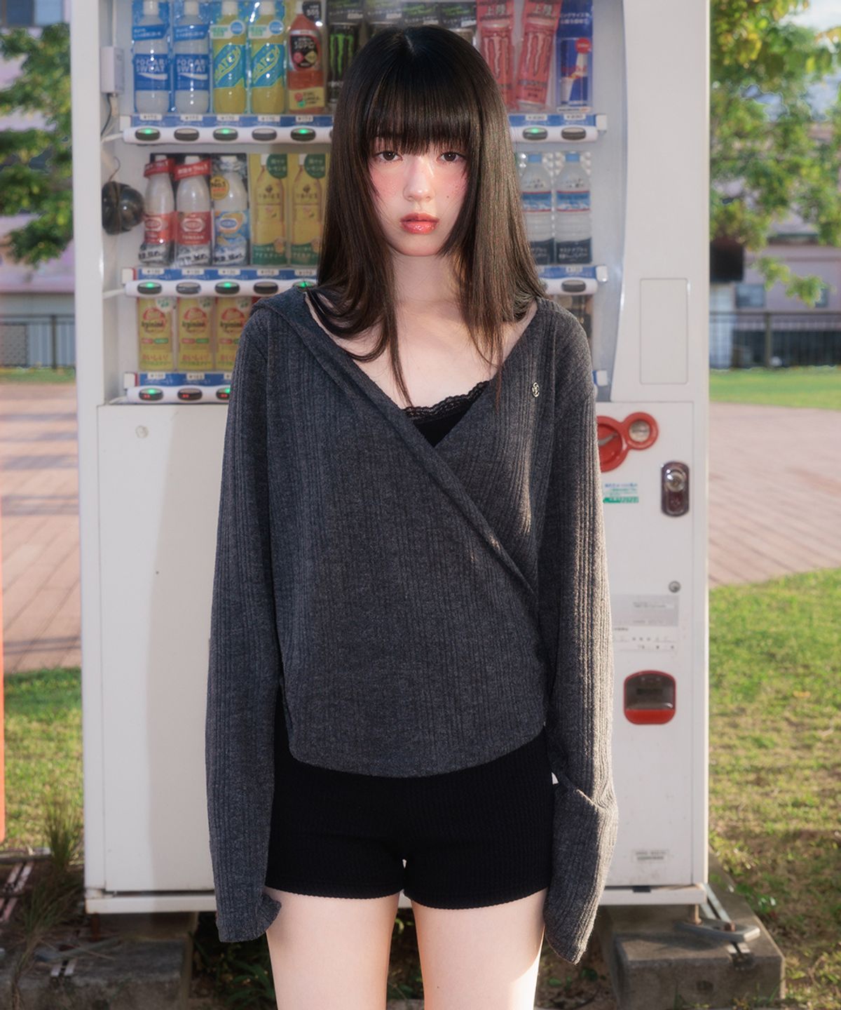 로제프란츠(ROSEFRANTZ) Wrap Shirring Hood Long Sleeve [Charcoal]