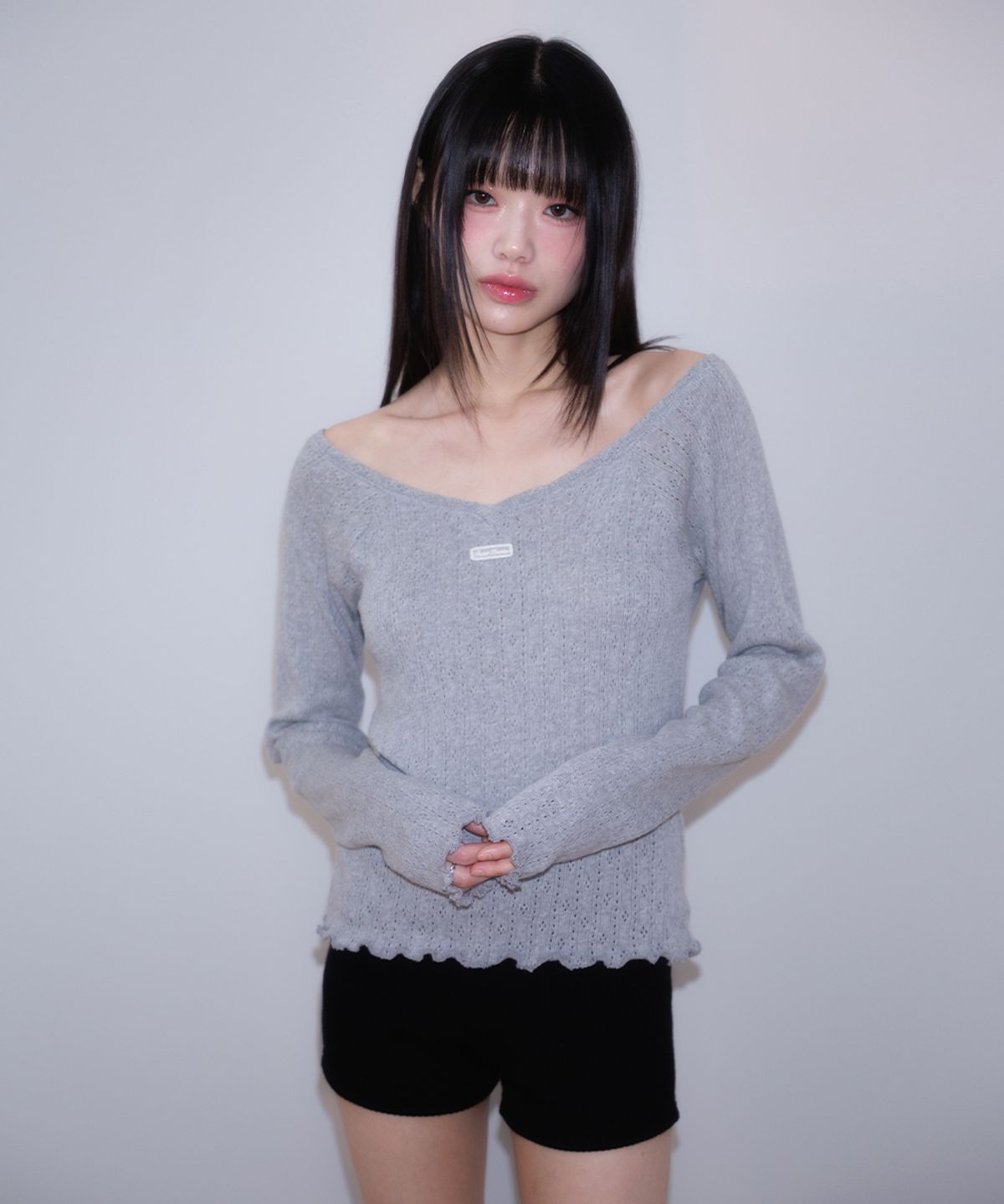 로제프란츠(ROSEFRANTZ) Lace Label V-Neck Long Sleeve [Gray]