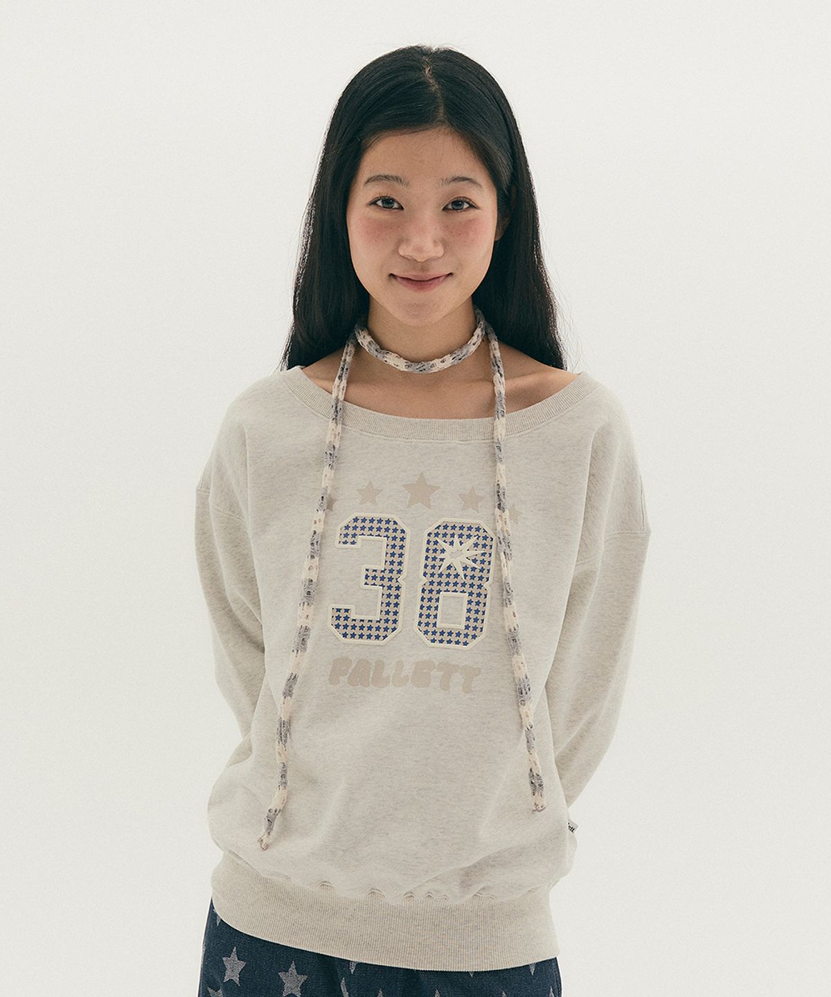 팔렛(FALLETT) 38 로고 오프숄더 오트밀