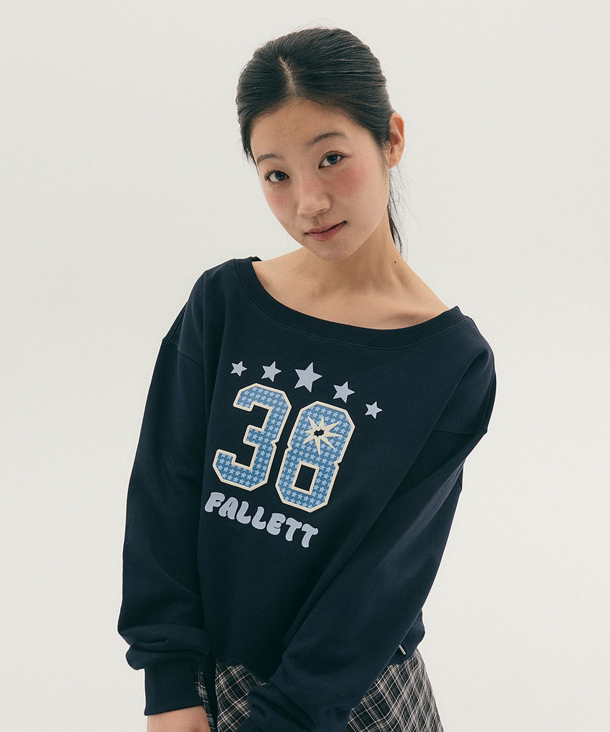 팔렛(FALLETT) 38 로고 오프숄더 네이비