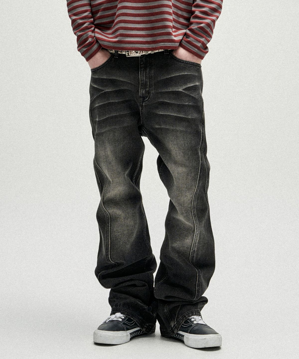 낫포너드(NOT4NERD) Warped Seam Flare Fit Denim Pants - Black