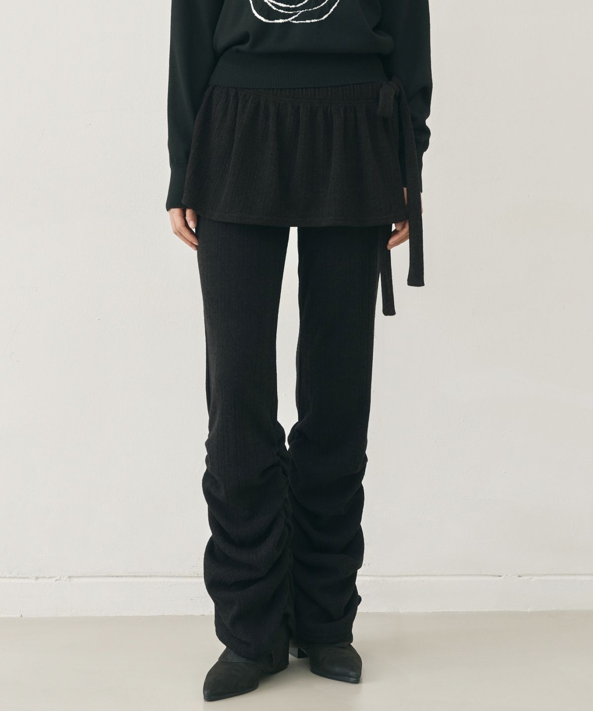 닉앤니콜(NICK&NICOLE) SHIRRING LAYERED SKIRT PANTS_BLACK