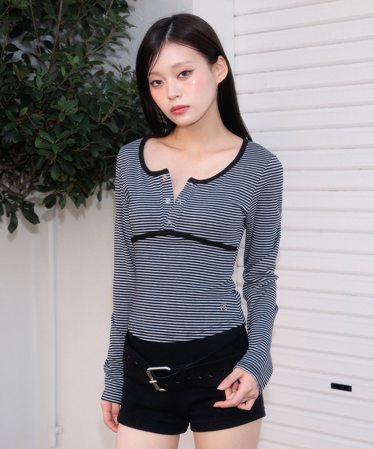 로제프란츠(ROSEFRANTZ) Button Stripe Long Sleeve [Black]