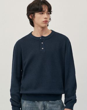 이지온 세미 오버핏 헨리넥 니트 [네이비]