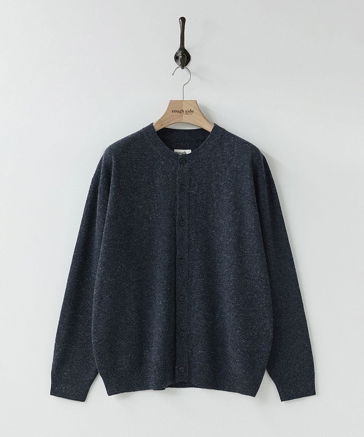 러프사이드(ROUGHSIDE) Double Loop Cardigan Dark Navy