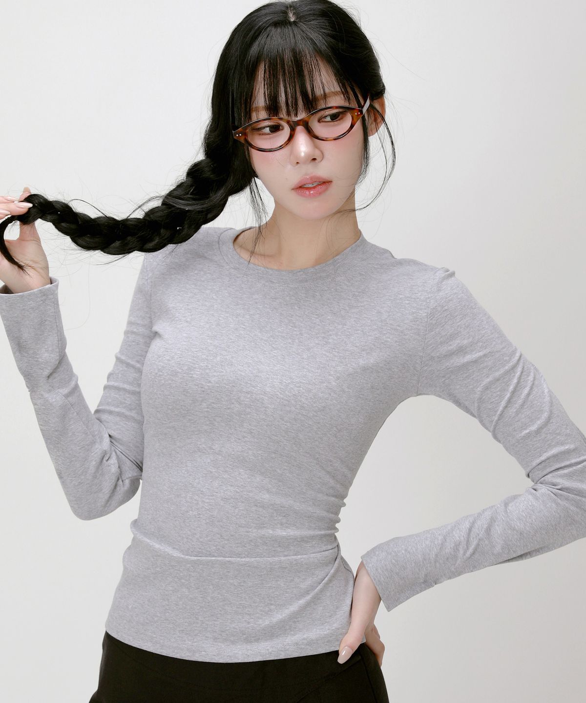라이크더모스트(LIKE THE MOST) 슬림 베이직 롱슬리브 티셔츠_그레이