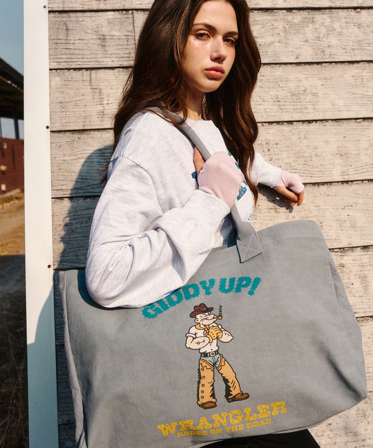 에르에르(ERER) Popeye Print Canvas bag Blue
