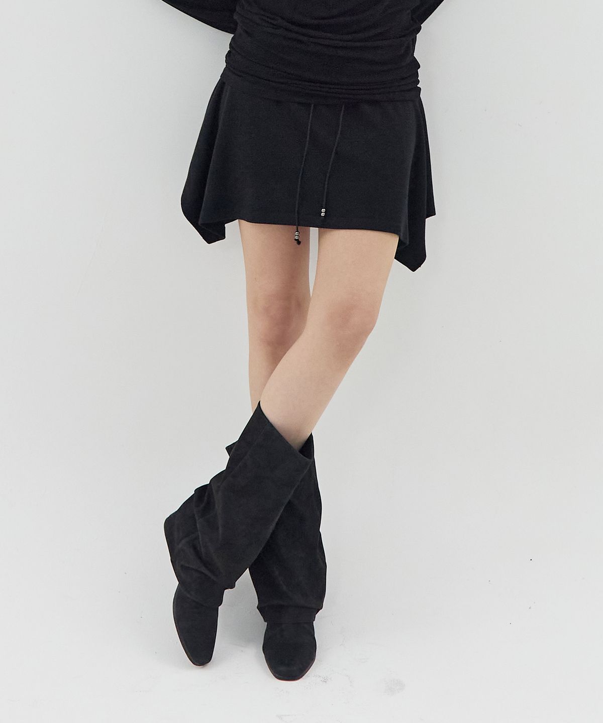 디어스토커(DEARSTALKER) ISOLA FOLD MINI SKIRT - BLACK