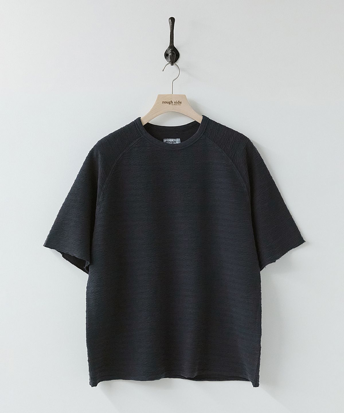 러프사이드(ROUGHSIDE) Dyed Stripe Half Sleeve Dark Navy