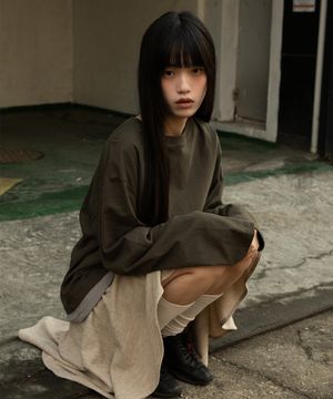 레이어드 배색 롱 슬리브 [카키]