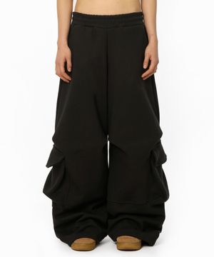 빅포켓 카고 파라슈트 트레이닝 팬츠 [블랙]