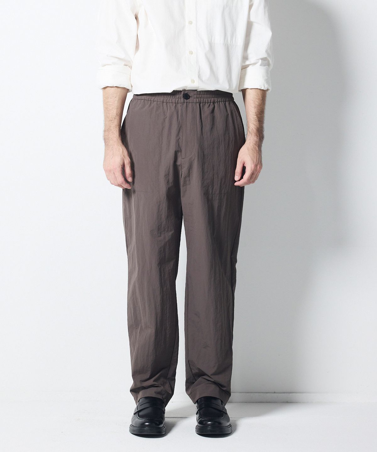 에스티코(STCO) CODIGALLERY DYED WASHING 어반 셋업 팬츠 카키 (테이퍼드핏)_CPAVA22NSG
