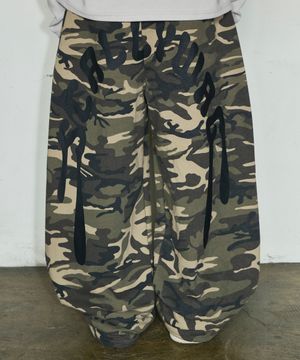 빈티지 카모 레터링 스웨트 팬츠[카키]