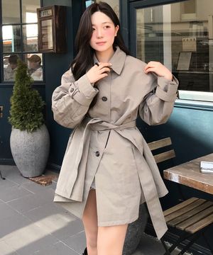 [혜진착용] 로우타이드 하프트렌치코트 OE6SR2010