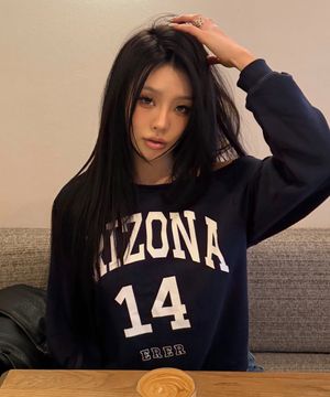 Off-shoulder Arizona Sweatshirt Navy