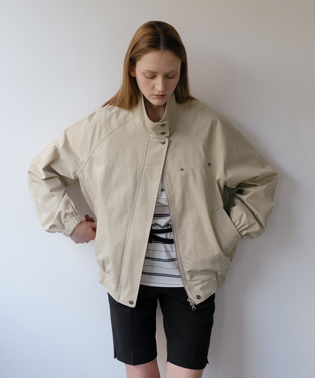 노운베러(KNOWNBETTER) Dusty cotton blouson jumper [KNSS06JP01]_Khaki beige