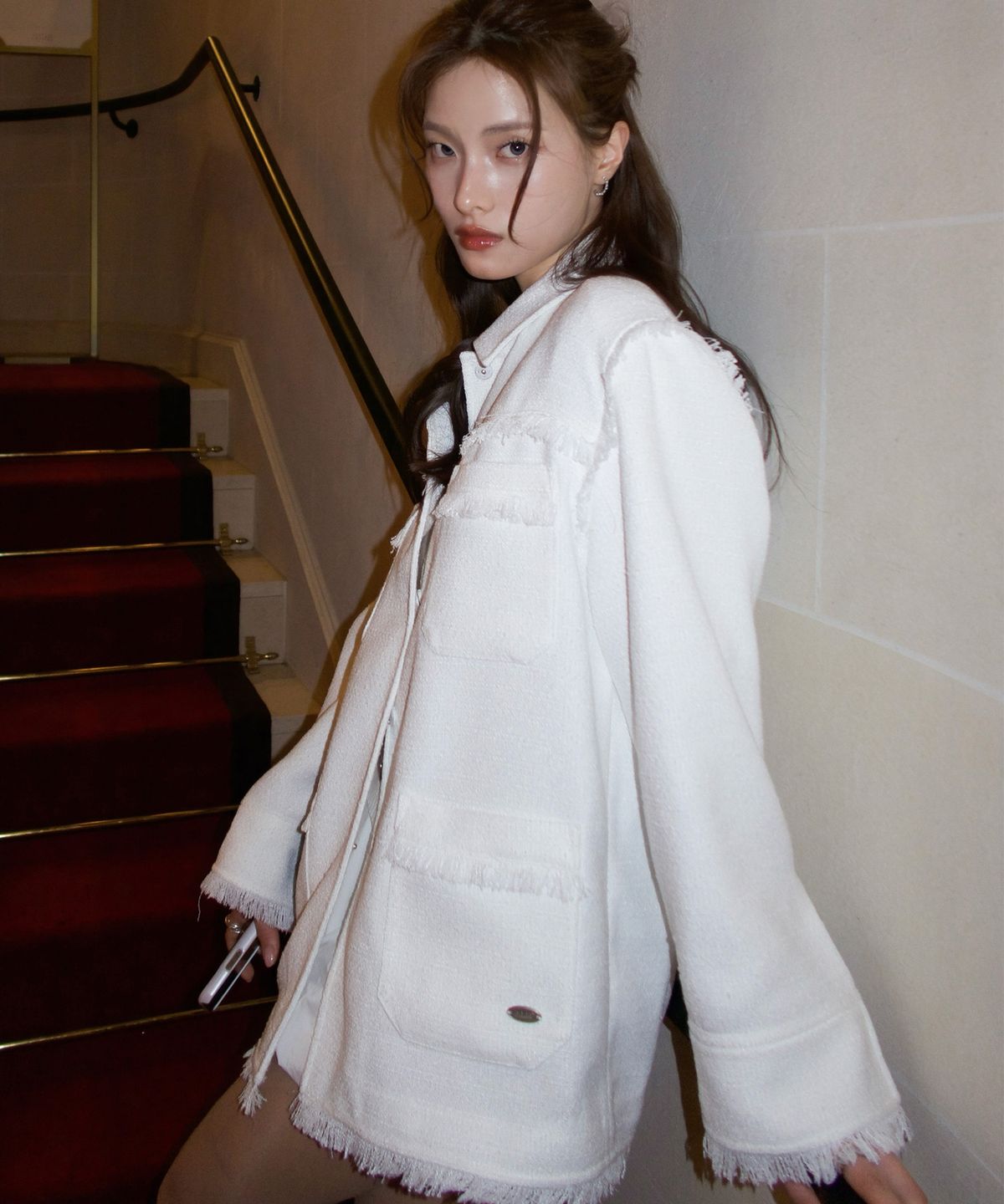 에르에르(ERER) Overfit Fringe Tweed Shirt Jacket White