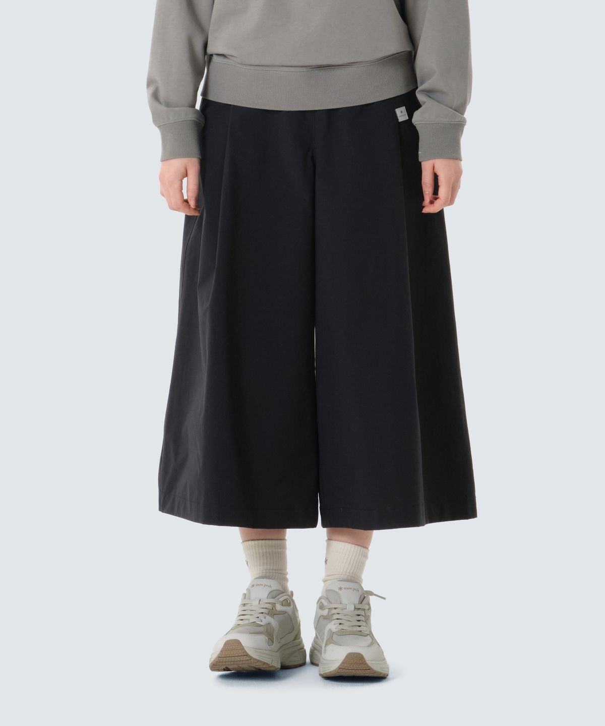 스노우피크 어패럴(SNOWPEAK APPAREL) 클랜드 여성 와이드 8부 팬츠 (S26SWDPT15) Dark Navy