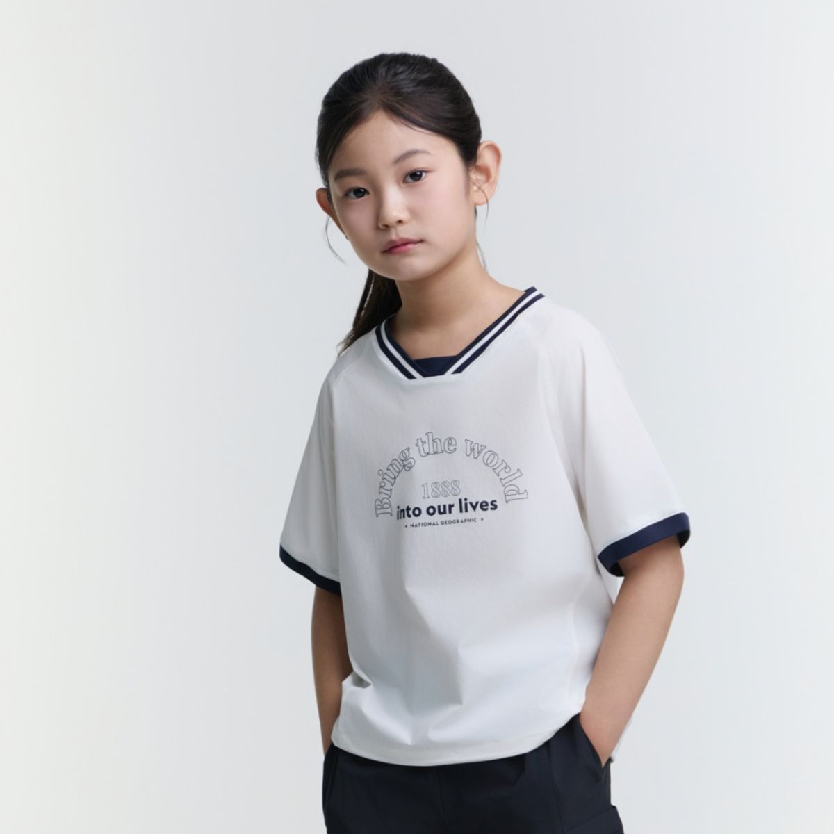 내셔널지오그래픽 키즈(NATIONAL GEOGRAPHIC KIDS) K252GTS010 여아 우븐 반팔티 WHITE