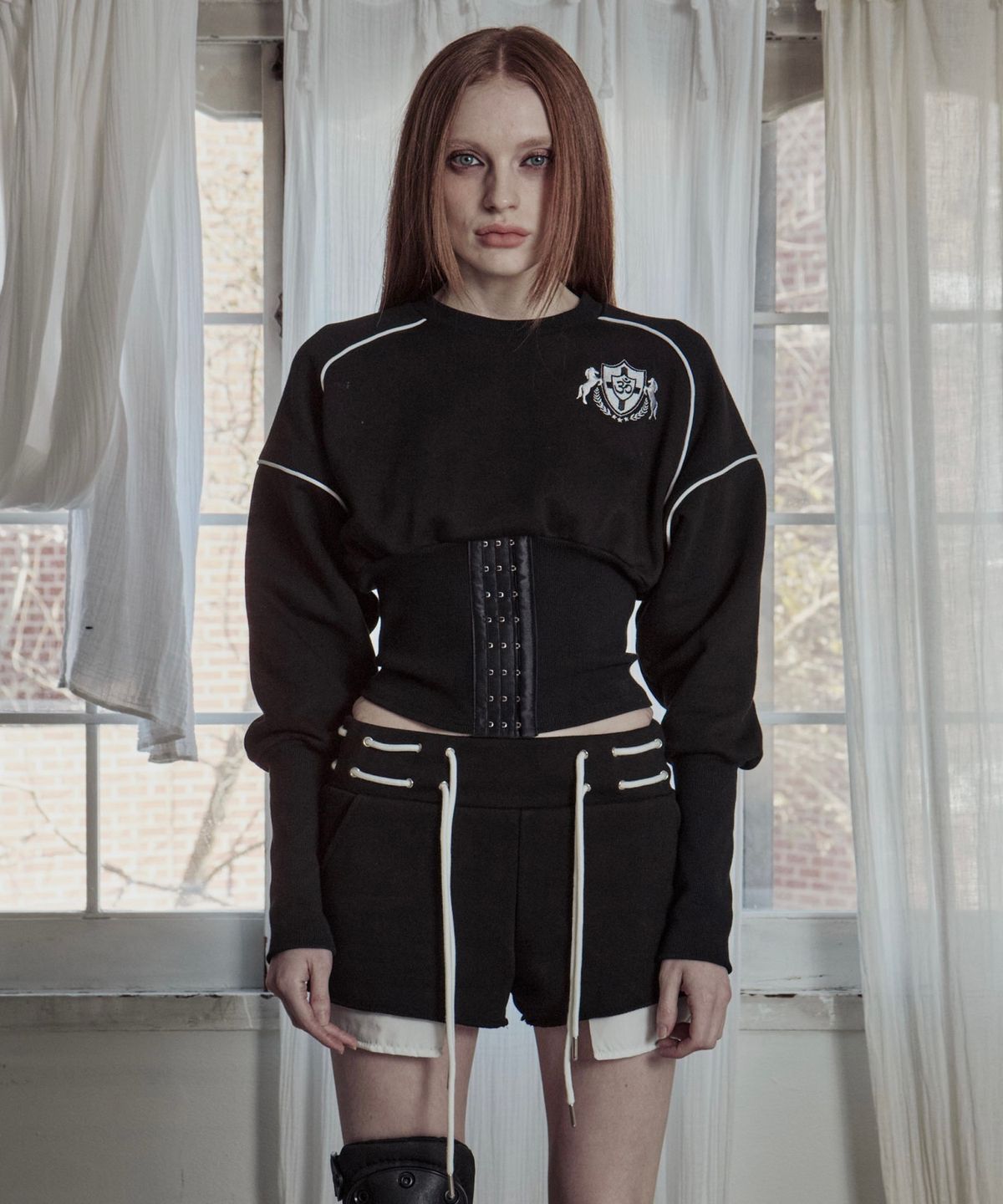 피아체(PIARCHE) CORSET CROP T