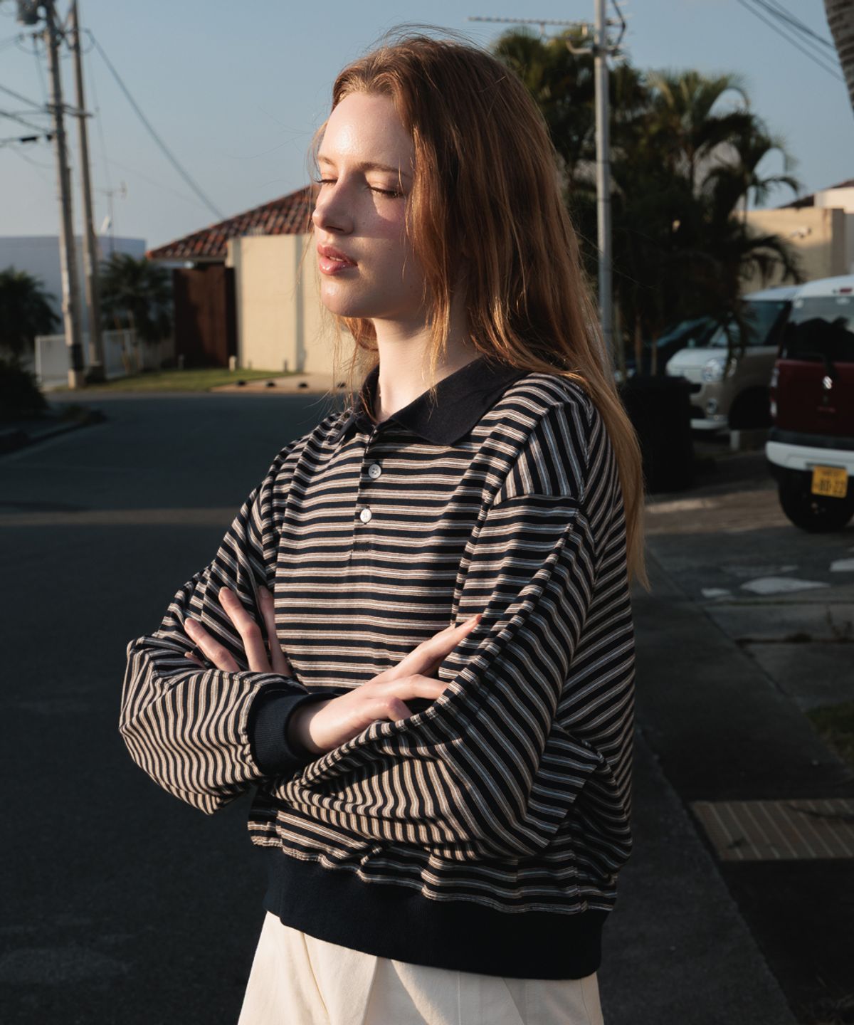 드헤베(DEHEVE) Collar Stripe Sweatshirt [Navy]