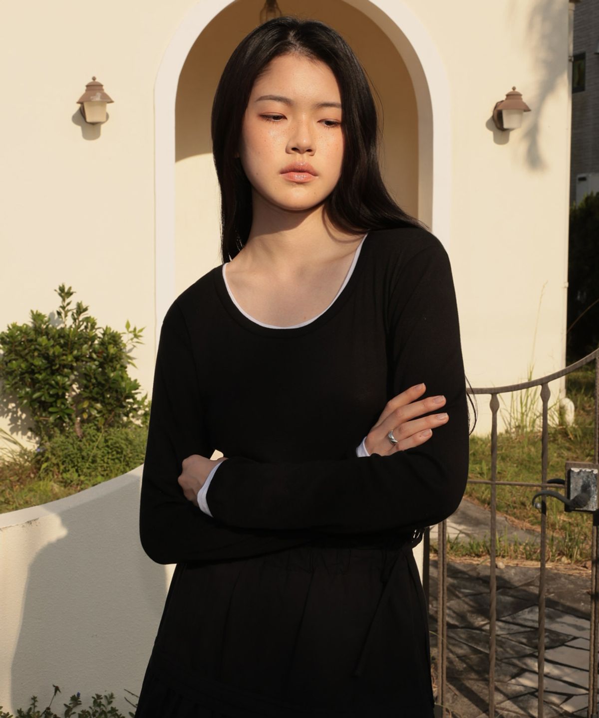 드헤베(DEHEVE) Double Layered Long Sleeve [Black]