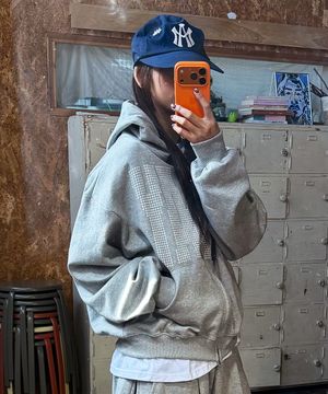 SLAAY 스타 도트 크롭 후드 집업[그레이]