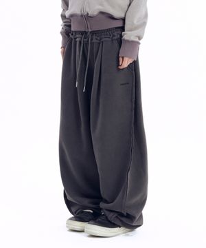 Side Damaged Sweatpants (Dark Gray)
