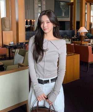 [미니피 PICK] TWO-WAY BUTTON-UP TOP (BEIGE)